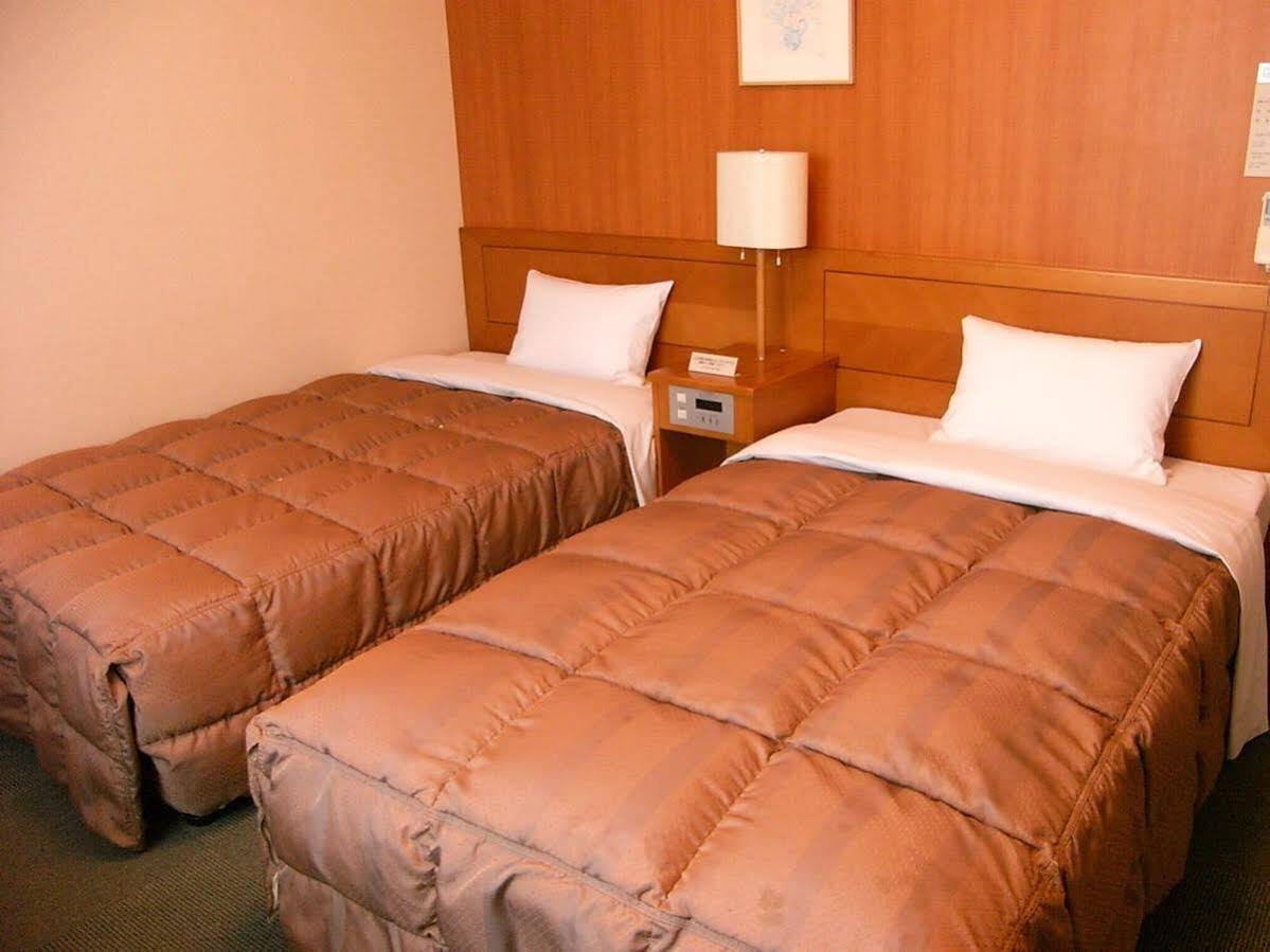 Hotel Route-Inn Aso Kumamoto Airport Ekimae Ozu  Екстер'єр фото